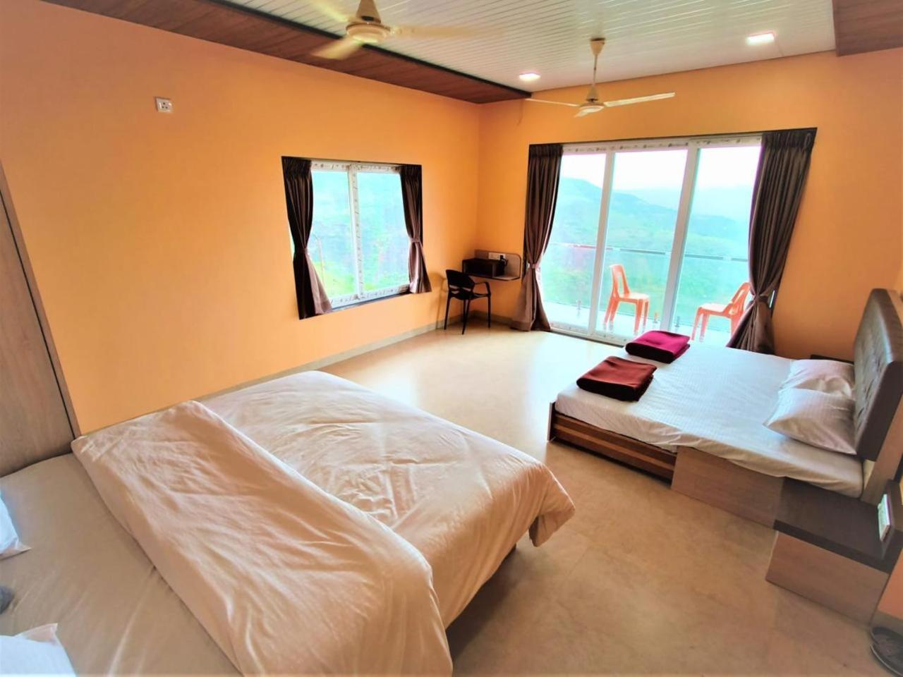 Paramount 3 Ac Bedrooms Hall Garden With Lake View Panchgani Exterior foto